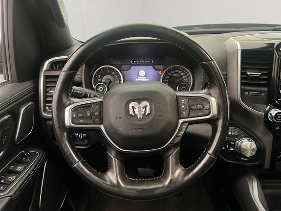 Dodge RAM 1500 15 of 30