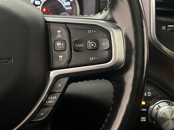 Dodge RAM 1500 23 of 30
