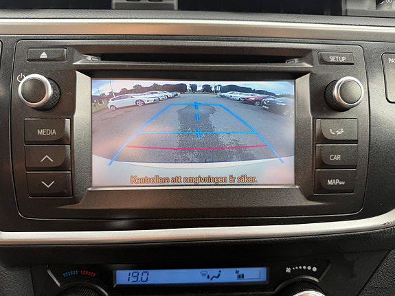 Toyota Auris 22 of 23