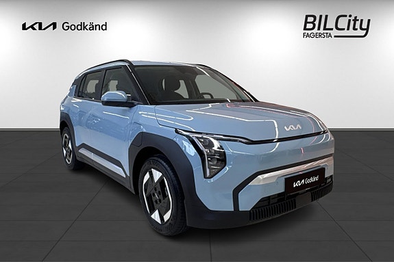 Kia EV3 3 of 15