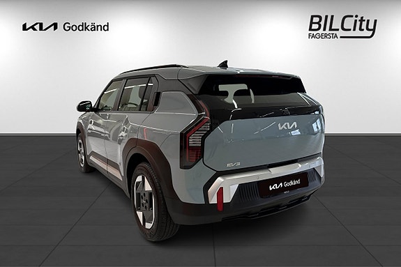 Kia EV3 6 of 15