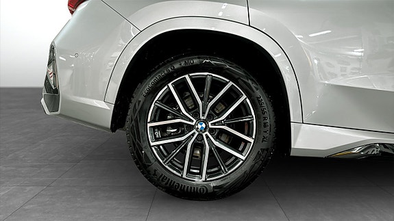 BMW X1 9 of 12