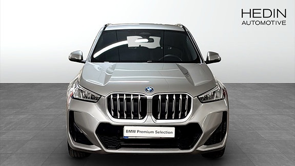 BMW X1 8 of 12