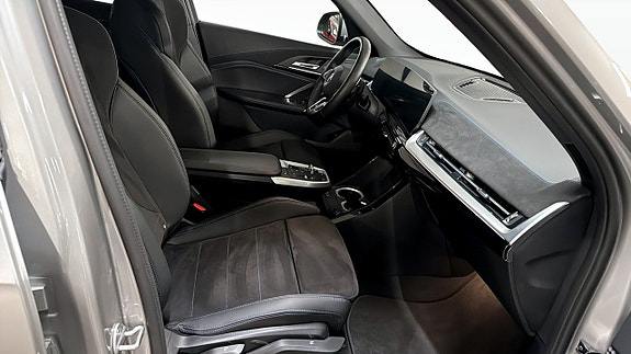 BMW X1 3 of 12