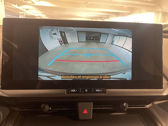 Toyota C-HR 15 of 15