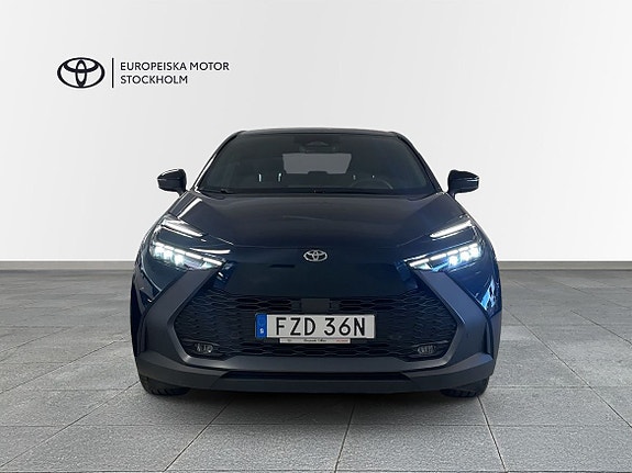 Toyota C-HR 5 of 15
