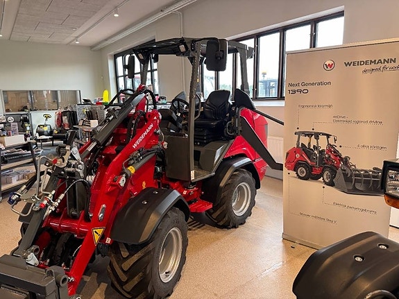 Weidemann 1390 3 of 7