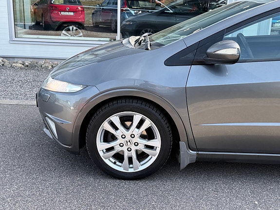 Honda Civic 4 of 18