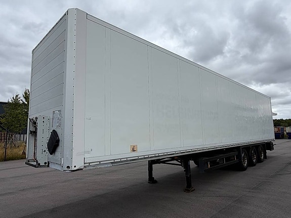 Schmitz Skåptrailer putki RKO961