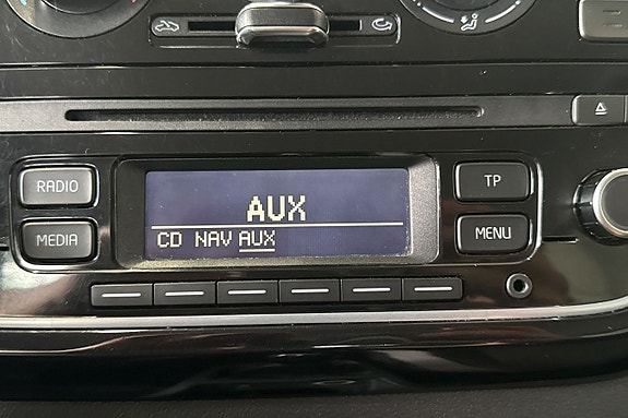 Volkswagen UP! 24 of 28