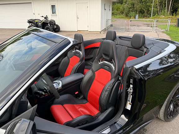 Mercedes-Benz C63 10 of 25