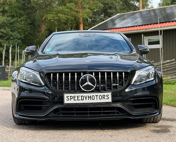 Mercedes-Benz C63 8 of 25