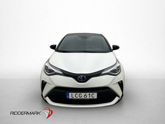 Toyota C-HR 2 of 30
