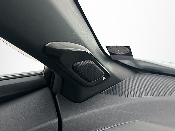 Toyota C-HR 30 of 30