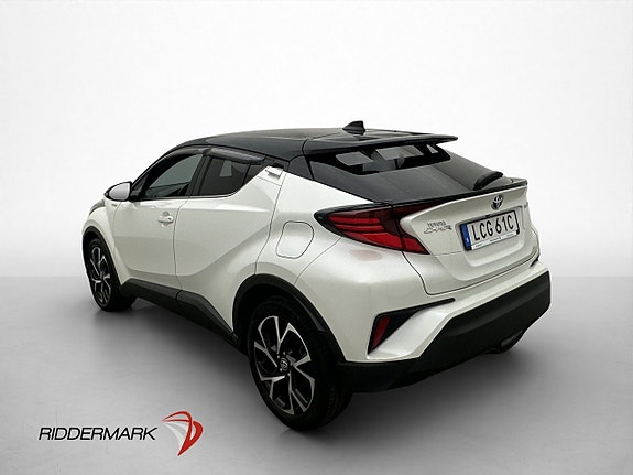 Toyota C-HR 5 of 30