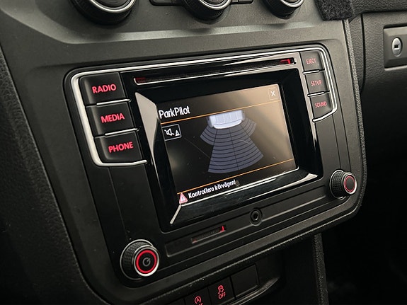 Volkswagen Caddy 21 of 28