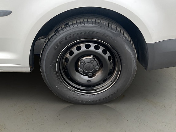 Volkswagen Caddy 26 of 28