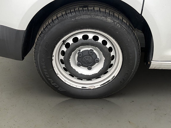 Volkswagen Caddy 27 of 28