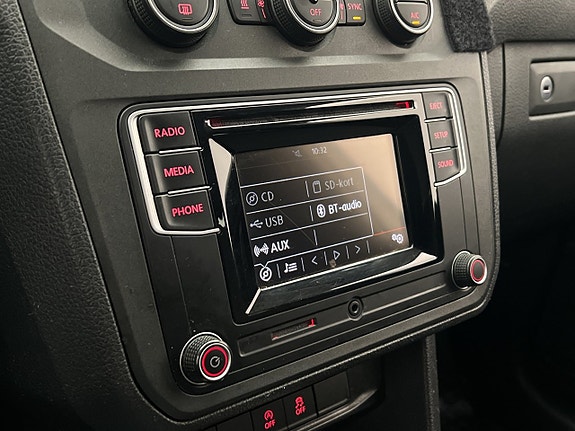 Volkswagen Caddy 22 of 28