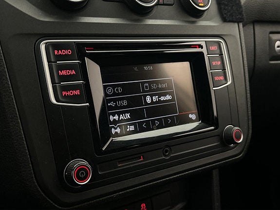 Volkswagen Caddy 21 of 28