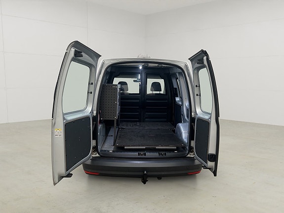 Volkswagen Caddy 13 of 28
