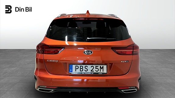 Kia Ceed 5 of 12