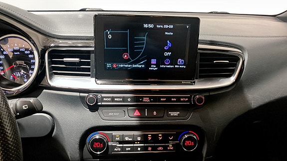 Kia Ceed 9 of 12
