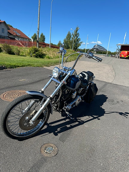 Harley-Davidson FXDWG Dyna Wide Glide 2 of 3