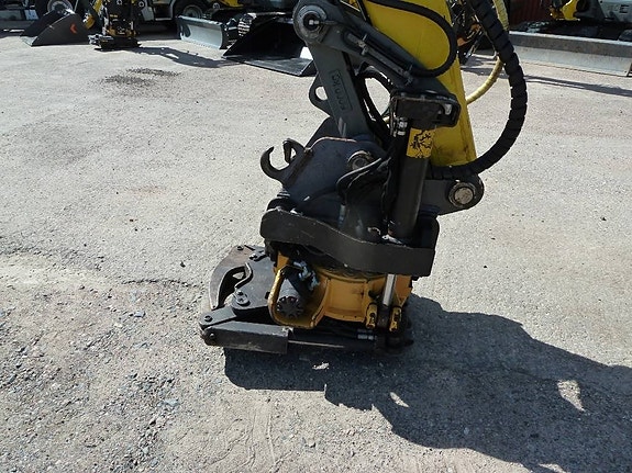 Wacker Neuson EW100 / 40 km/h 11 of 14