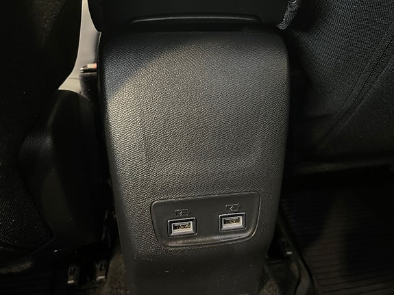 Peugeot 2008 24 of 26