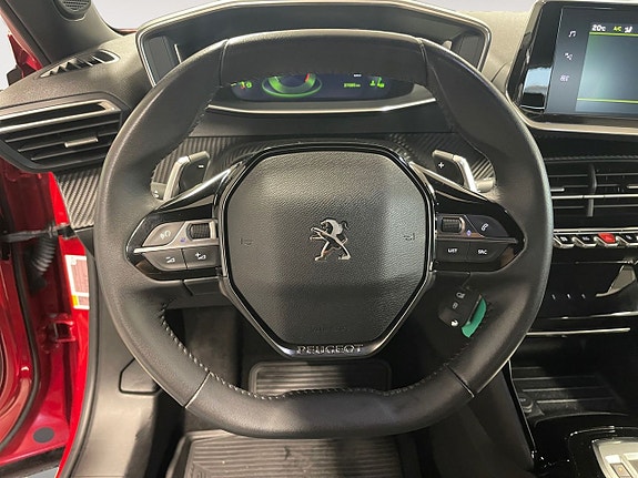 Peugeot 2008 13 of 26