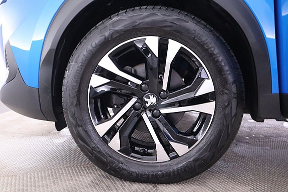 Peugeot 2008 9 of 21