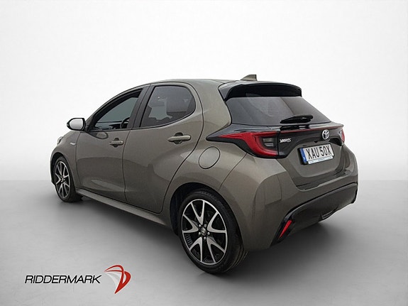 Toyota Yaris 5 of 22