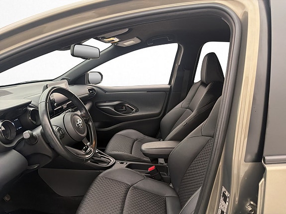 Toyota Yaris 9 of 22