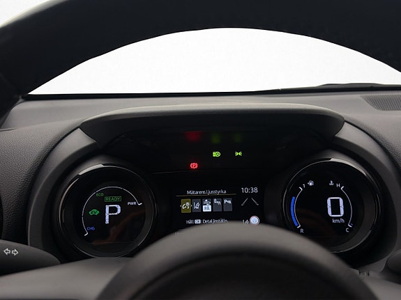 Toyota Yaris 15 of 22