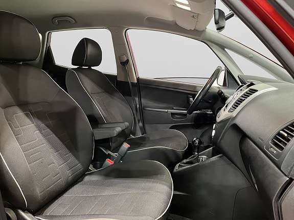 Kia Venga 9 of 18