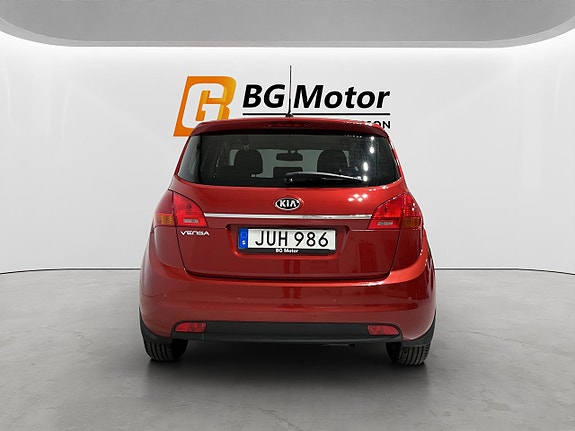 Kia Venga 5 of 18
