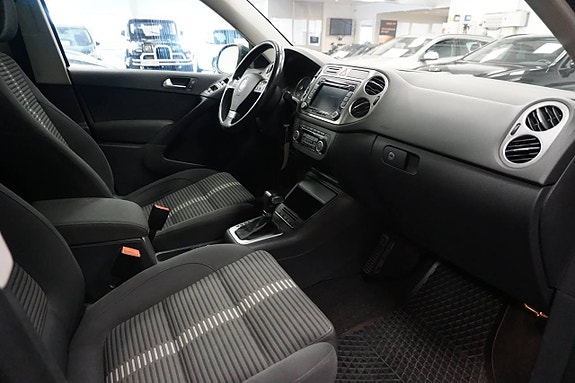 Vw Tiguan 2,0 TDI 4Motion Aut Panorama 9 of 12