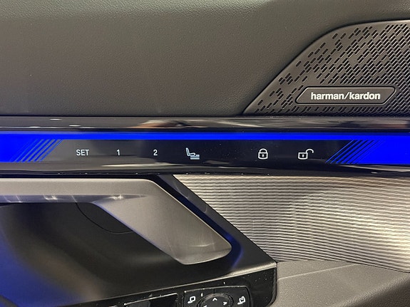 BMW i5 16 of 20
