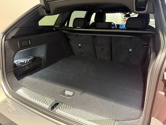 BMW i5 6 of 20