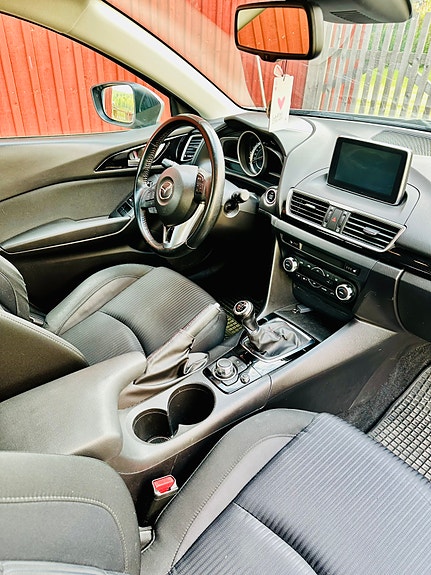 Mazda 3 7 of 11