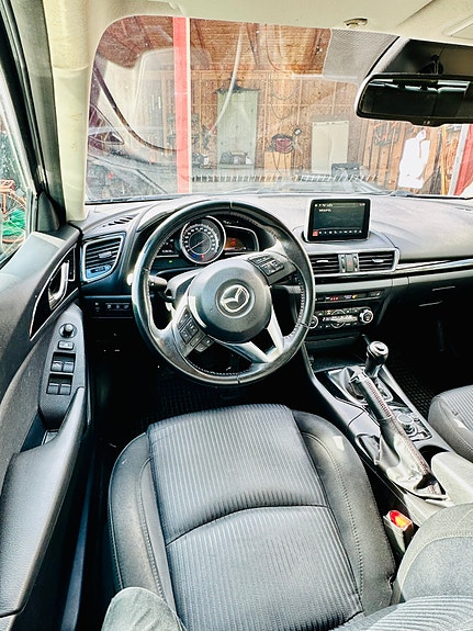 Mazda 3 6 of 11