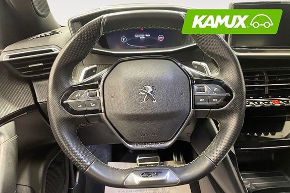 Peugeot 2008 13 of 23