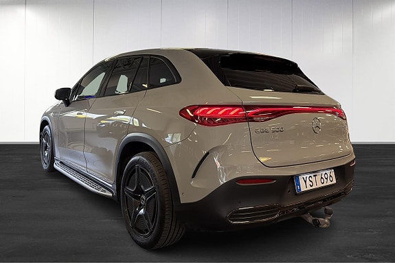 Mercedes-Benz EQE500 SUV 4 of 24