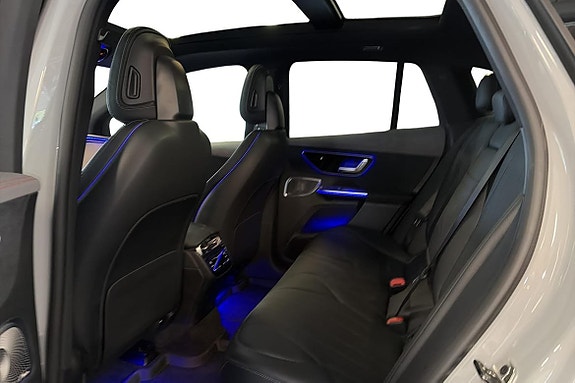 Mercedes-Benz EQE SUV 22 of 25