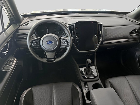 Subaru Forester 5 of 16