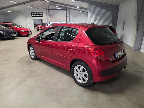 Peugeot 207 5 of 10