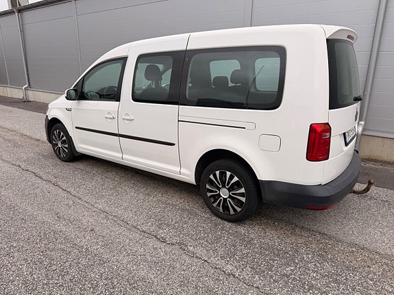 Volkswagen Caddy Maxi 6 of 22