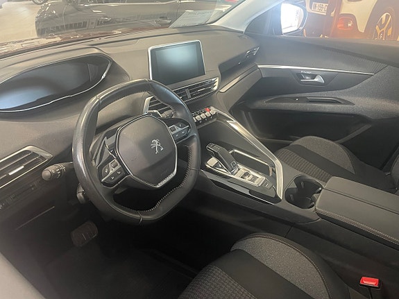Peugeot 3008 5 of 6