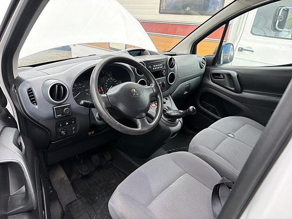 Peugeot Partner 13 of 24